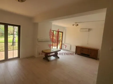 Prodaja, kuća, 200m², Mladenovac, Beograd - image 5