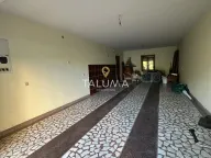 Prodaja, kuća, 270m², Gorica C, Podgorica - image 2