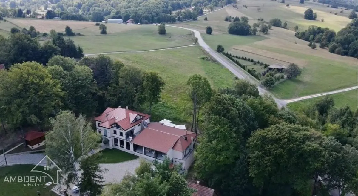 Prodaja, ugostiteljski objekat, 800m², Ljig, Srbija