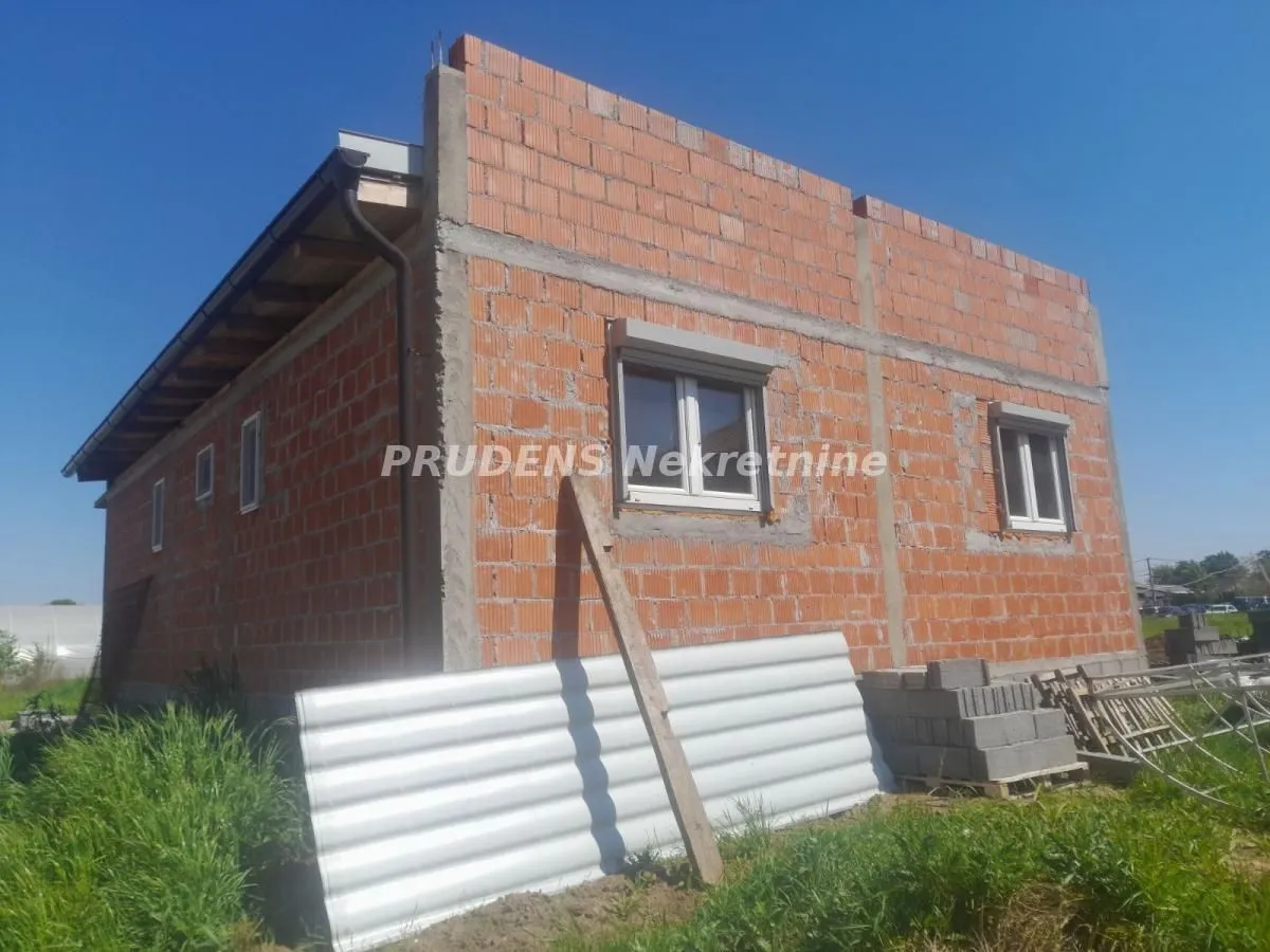 Sale, house, 102m², Surčin, Beograd