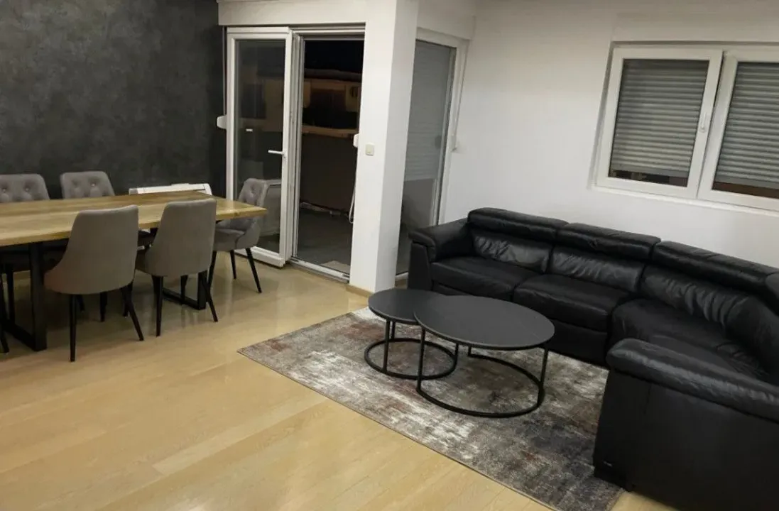 Rent, three bedroom apartment, 100m², City Kvart, Podgorica