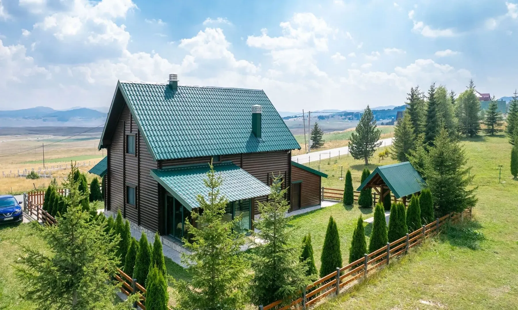 Prodaja, kuća, 200m², Motički gaj, Žabljak