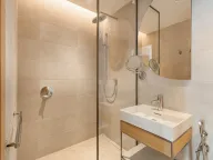 Prodaja, dvosoban stan, 81m², Porto Montenegro, Tivat - image 10