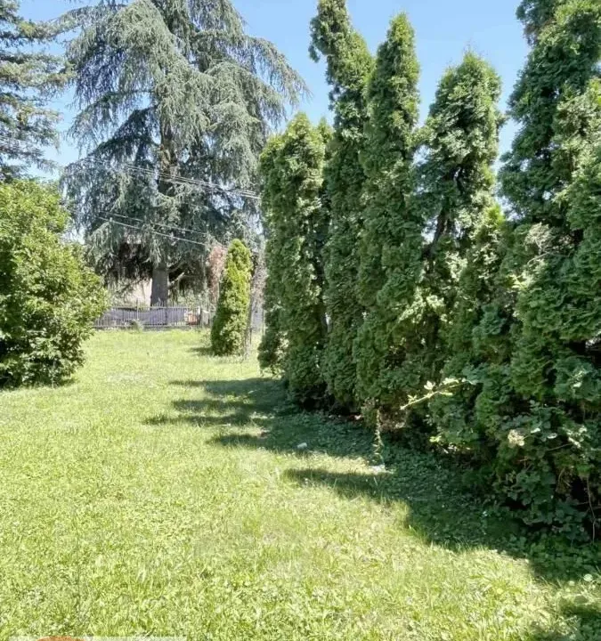 Prodaja, kuća, 453m², Sremčica, Beograd