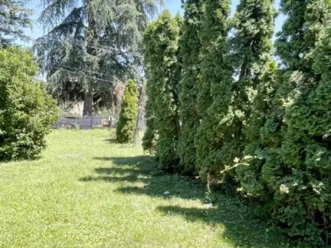 Prodaja, kuća, 453m², Sremčica, Beograd