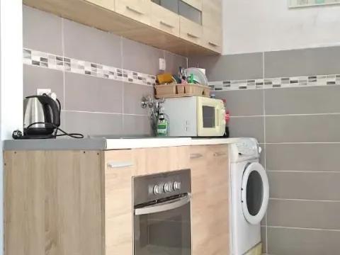 Rent, studio apartment, 40m², Stari Aerodrom, Podgorica - image 13