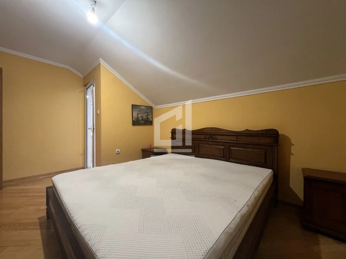 Rent, three bedroom apartment, 135m², Stari Aerodrom, Podgorica