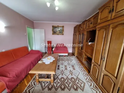 Izdavanje, jednosoban stan, 42m², Bulevar Oslobodjenja, Novi Sad Sve Podlokacije - image 2