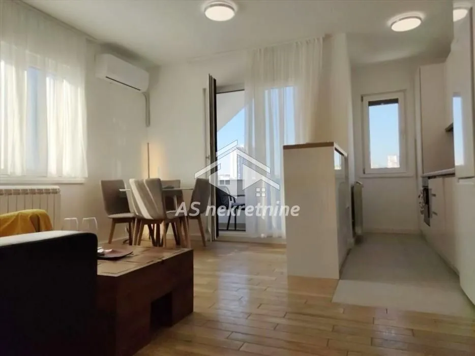 Izdavanje, dvosoban stan, 50m², Lekino Brdo, Voždovac Sve Podlokacije