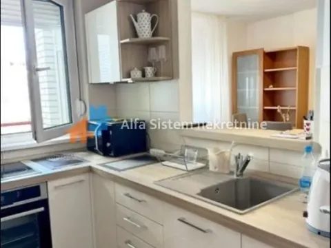 Izdavanje, trosoban stan, 70m², Voždovac Sve Podlokacije, Beograd - image 2