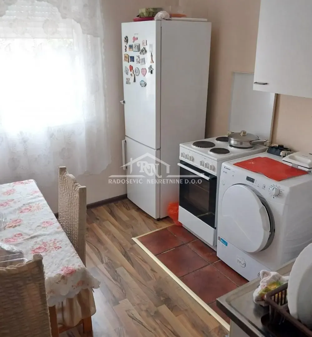 Sale, house, 332m², Čukarica, Beograd