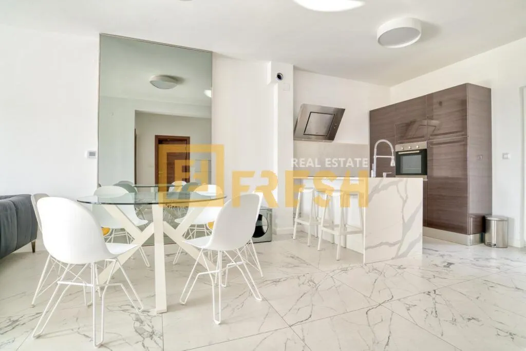 Sale, two bedroom apartment, 60m², Petrovac, Budva