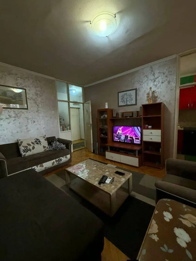 Prodaja, dvosoban stan, 64m², Gintaš, Podgorica