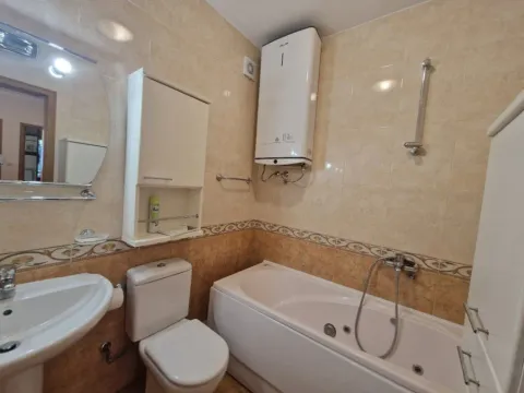 Izdavanje, stan, 100m², Preko Morače, Podgorica - image 5