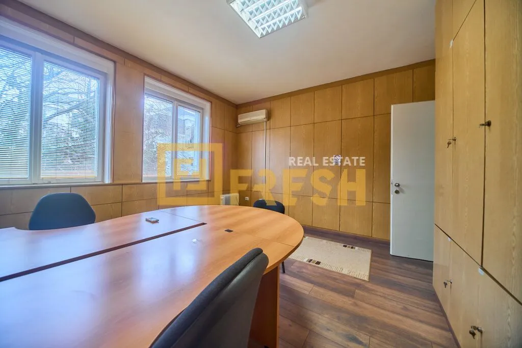 Rent, office space, 33m², Preko Morače, Podgorica