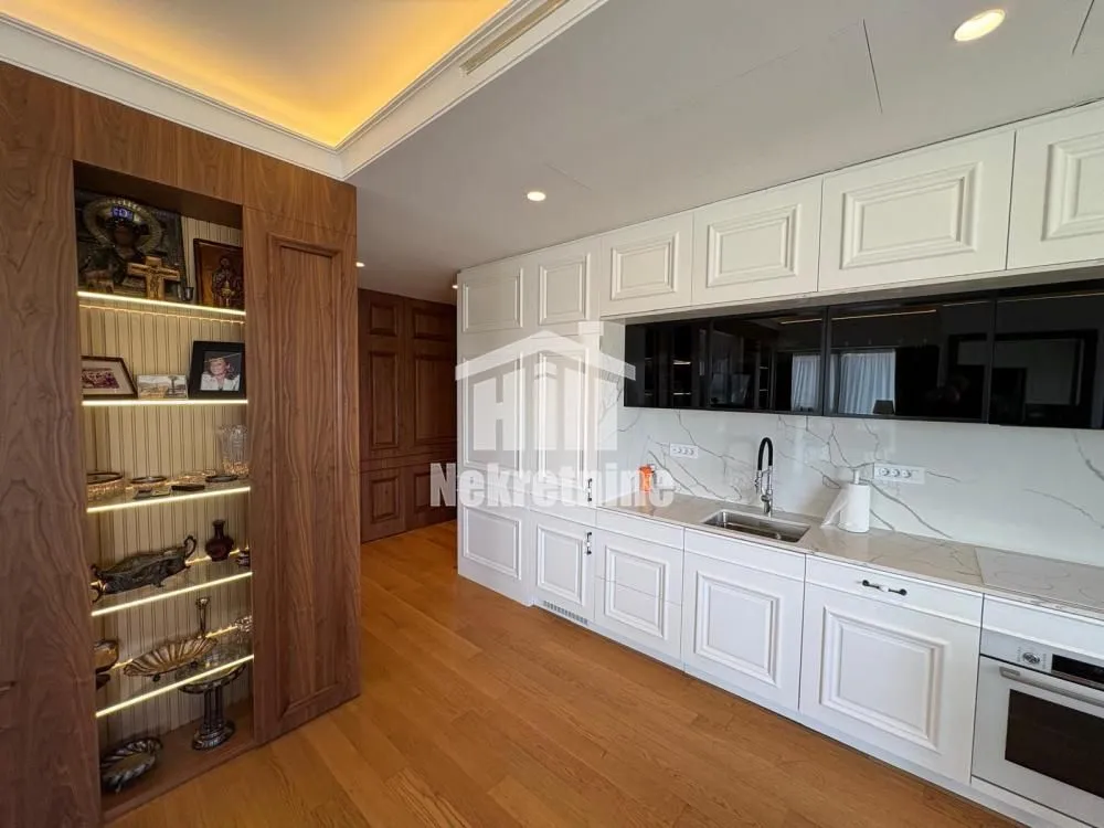 Sale, three bedroom apartment, 95m², Novi Beograd Blok 65, Novi Beograd Sve Podlokacije