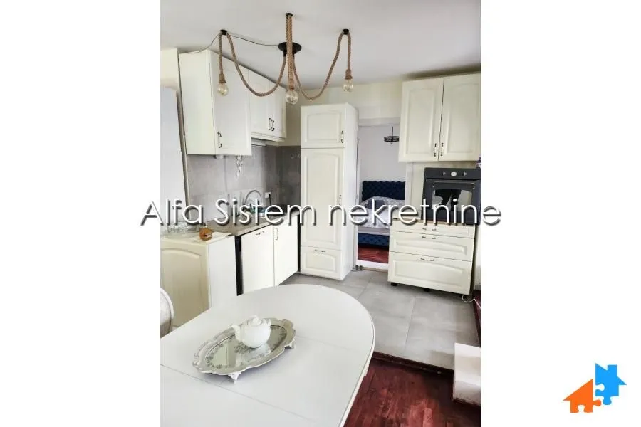 Rent, apartment, 63m², Kalenić Pijaca, Vračar Sve Podlokacije