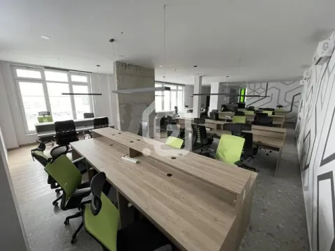 Izdavanje, poslovni prostor, 200m², Bulbulder, Zvezdara Sve Podlokacije - image 2