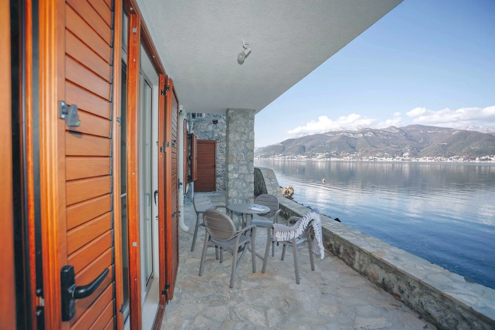 Prodaja, kuća, 314m², Krašići, Tivat