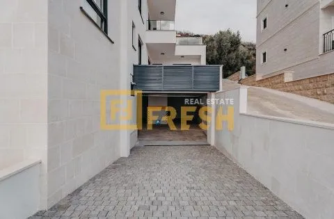 Izdavanje, ugostiteljski objekat, 1600m², Budva, Crna Gora - image 34