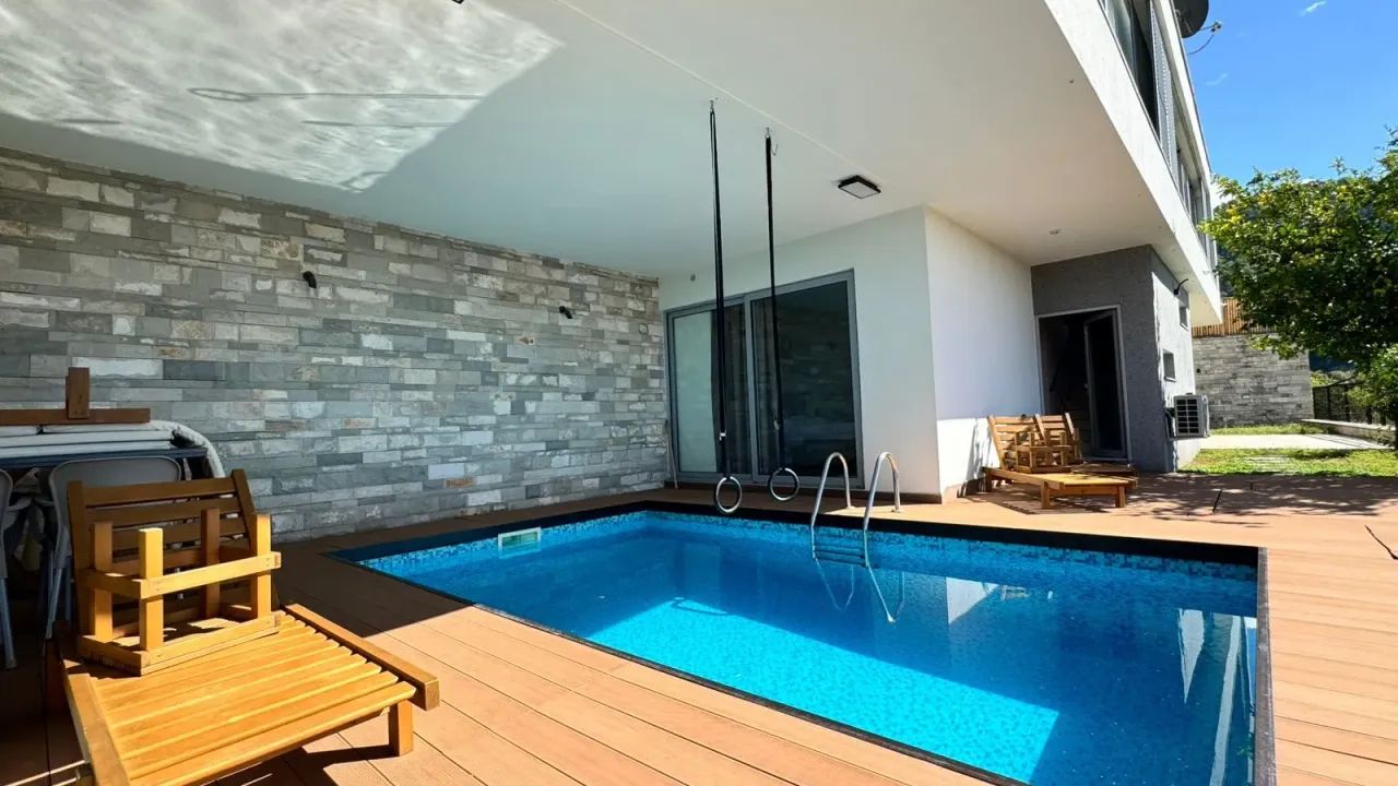 Prodaja, kuća, 310m², Kotor, Crna Gora