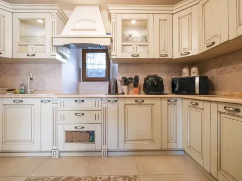 Sale, house, 500m², Orahovac, Kotor - image 10