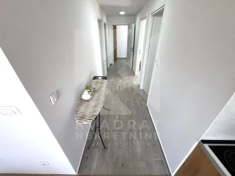 Izdavanje, trosoban stan, 76m², Donja Gorica, Podgorica - image 11