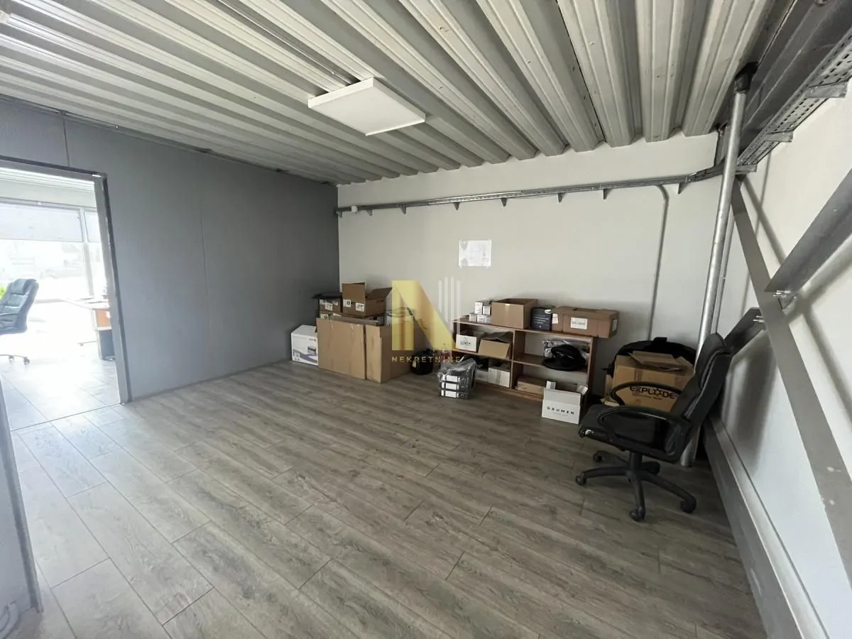 Rent, office space, 200m², Veternik, Novi Sad Sve Podlokacije