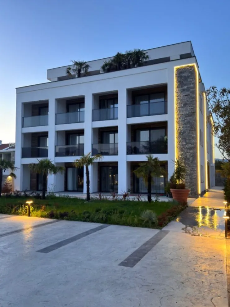 Prodaja, dvosoban stan, 58m², Velika Plaža, Ulcinj