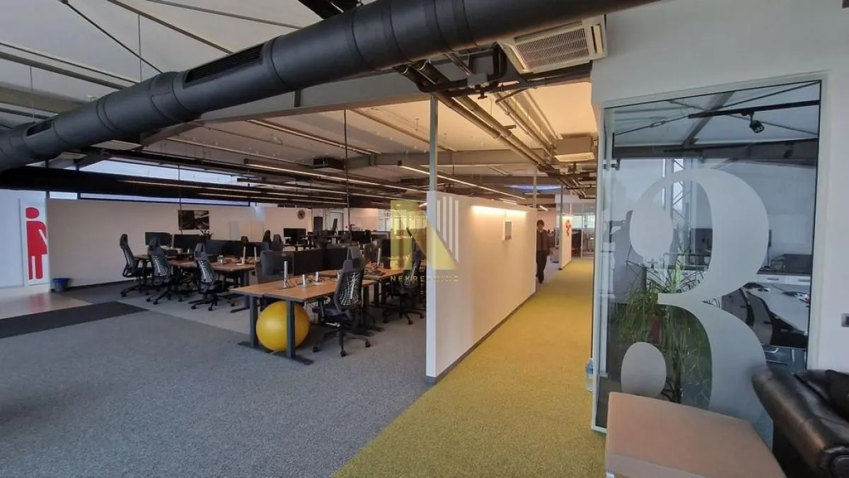 Rent, office space, 1050m², Novo naselje, Novi Sad