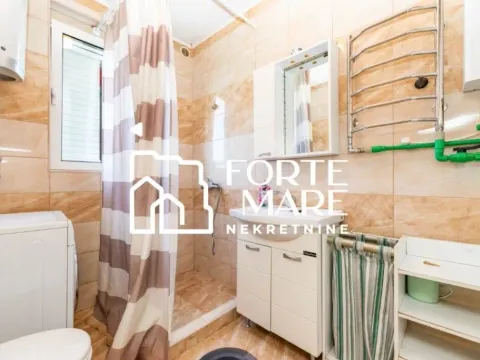 Prodaja, dvosoban stan, 70m², Herceg Novi, Crna Gora - image 5