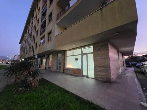 Prodaja, poslovni prostor, 82m², Podgorica, Crna Gora - image 13