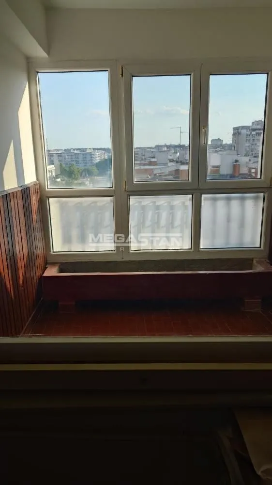 Prodaja, dvosoban stan, 64m², Novi Beograd Sve Podlokacije, Beograd