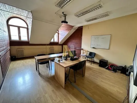 Izdavanje, poslovni prostor, 1000m², Centar, Novi Sad - image 4