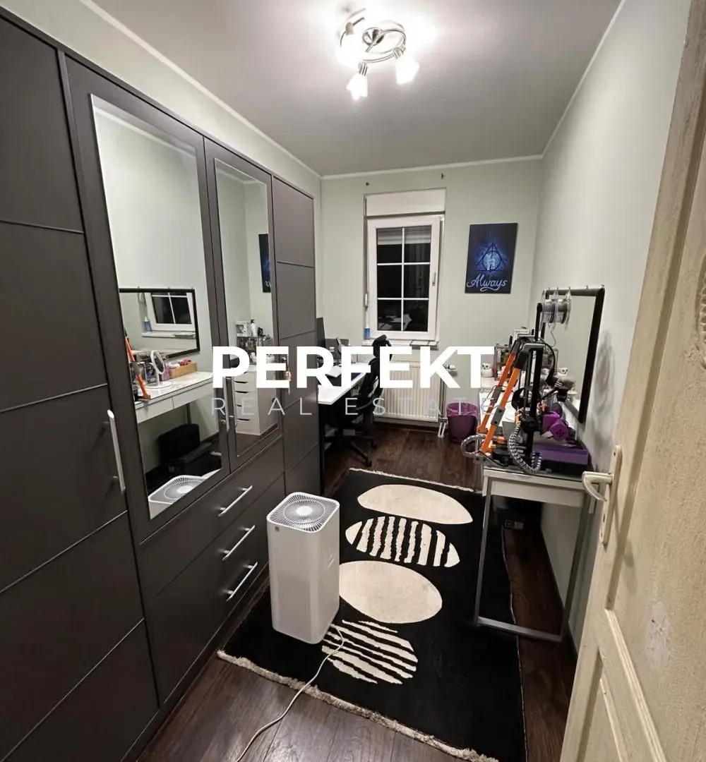 Prodaja, četvorosoban stan, 93m², Pančevo, Srbija