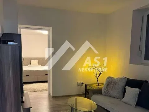 Izdavanje, kuća, 60m², Trandžament, Petrovaradin - image 1