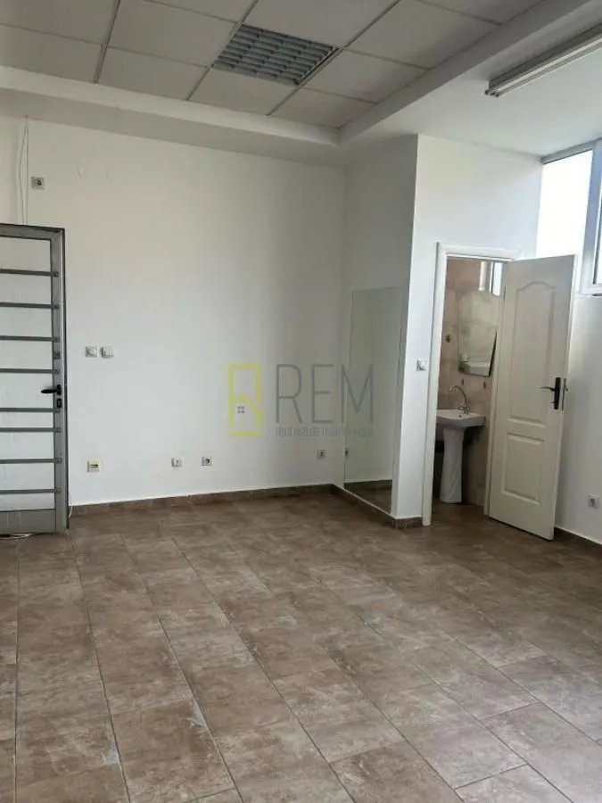 Sale, office space, 24m², Pobrežje, Podgorica