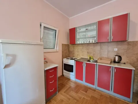 Izdavanje, garsonjera, 30m², Budva, Crna Gora - image 5