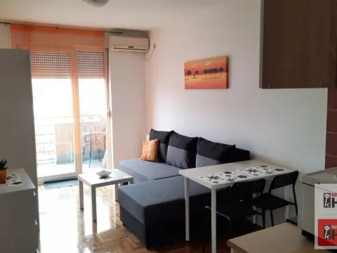 Izdavanje, garsonjera, 26m², Nova Detelinara, Novi Sad Sve Podlokacije - image 2