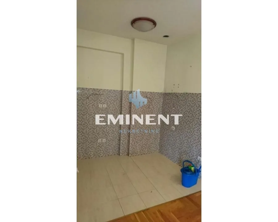 Rent, two bedroom apartment, 75m², Zemun Centar, Zemun Sve Podlokacije