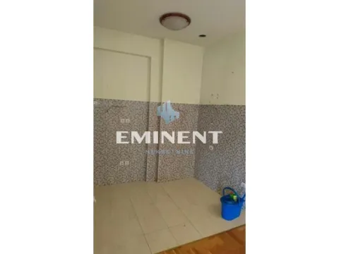Rent, two bedroom apartment, 75m², Zemun Centar, Zemun Sve Podlokacije - image 4