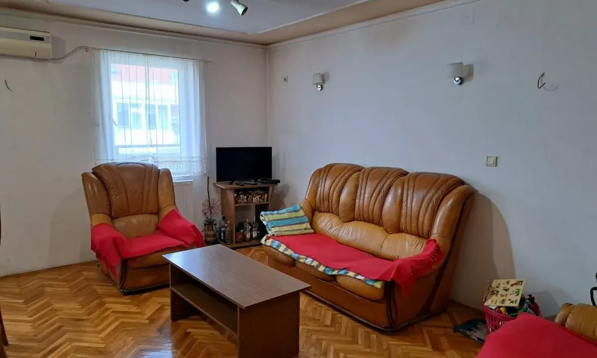 Sale, four bedroom apartment, 86m², Nova Detelinara, Novi Sad Sve Podlokacije
