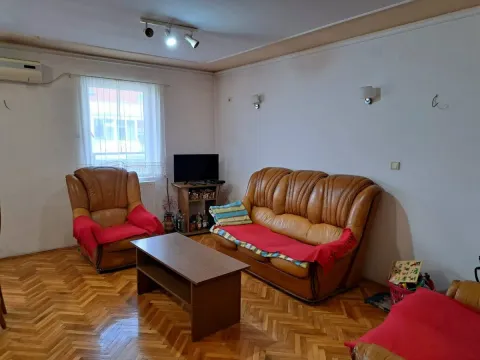 Sale, four bedroom apartment, 86m², Nova Detelinara, Novi Sad Sve Podlokacije
