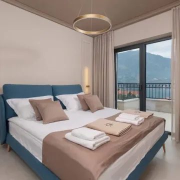 Prodaja, trosoban stan, 104m², Dobrota, Kotor - image 14