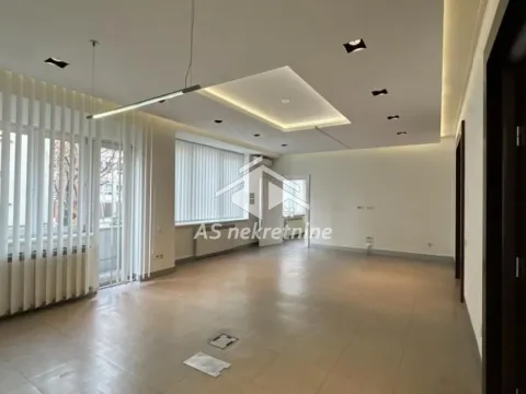 Izdavanje, stan, 223m², Kalenić Pijaca, Vračar Sve Podlokacije - image 1