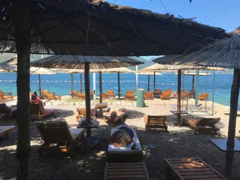 Sale, two bedroom apartment, 67m², Dobrota, Kotor - image 8