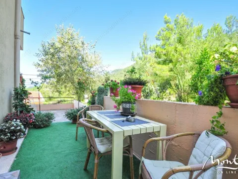 Sale, one bedroom apartment, 50m², Tivat, Crna Gora - image 16