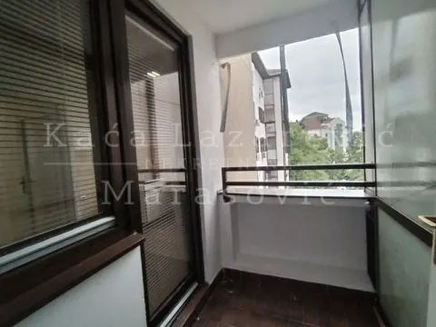 Prodaja, dvosoban stan, 68m², Bežanija, Beograd - image 11