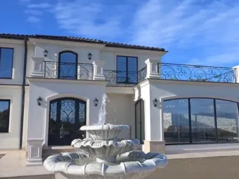 Prodaja, kuća, 350m², Podgorica, Crna Gora - image 5