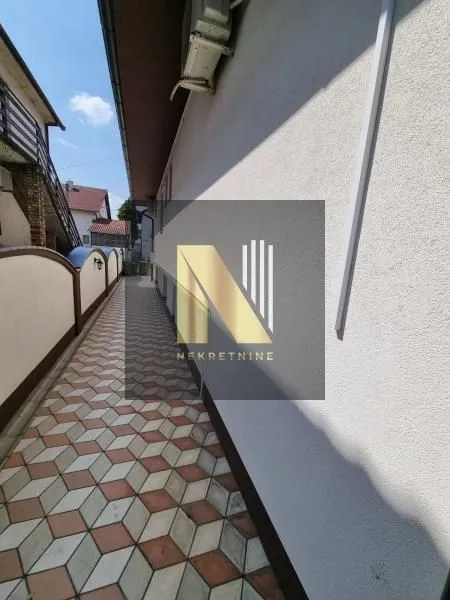Prodaja, kuća, 112m², Veternik, Novi Sad Sve Podlokacije